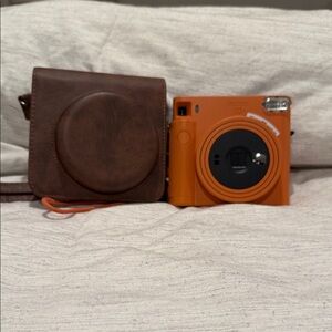 Fujifilm Instax Mini 11 Instant Camera with Brown Case - Orange